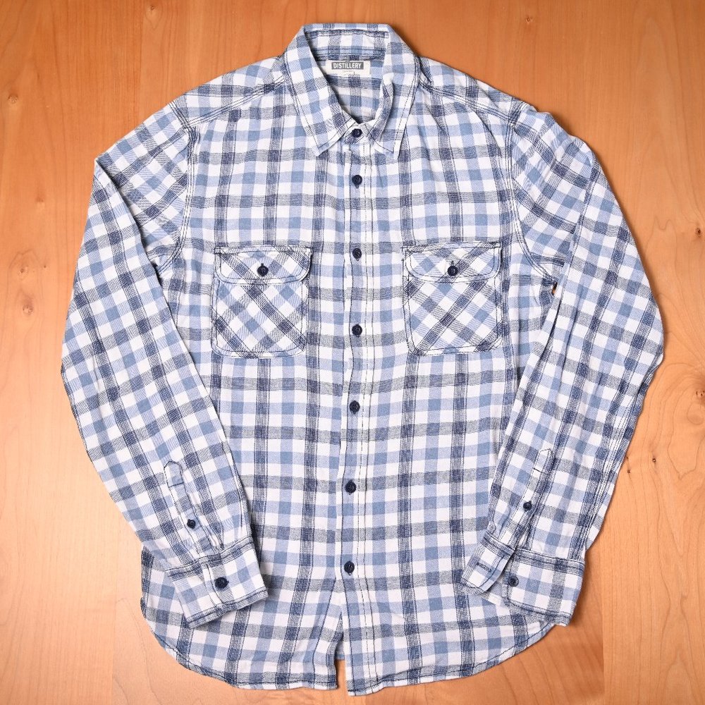Blue plaid lightweight flannel button down long sleeve shirt - Men's Small